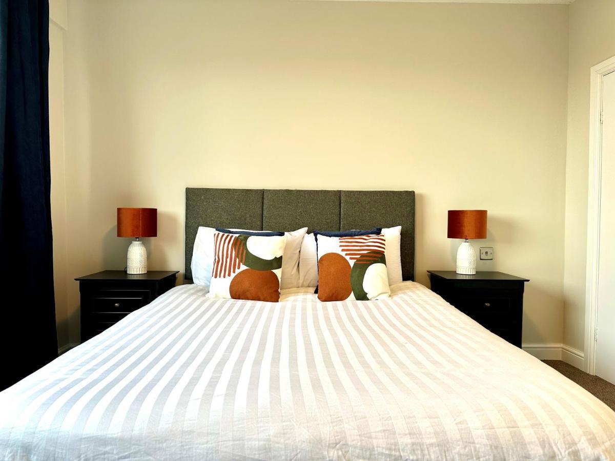 Spacious 3 Double Bedroomed House In Bicester Exteriér fotografie